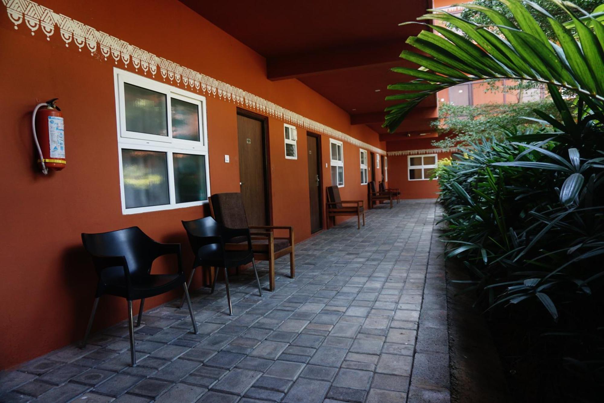 Vistar Resort&Hotels Kammasandra Exterior foto