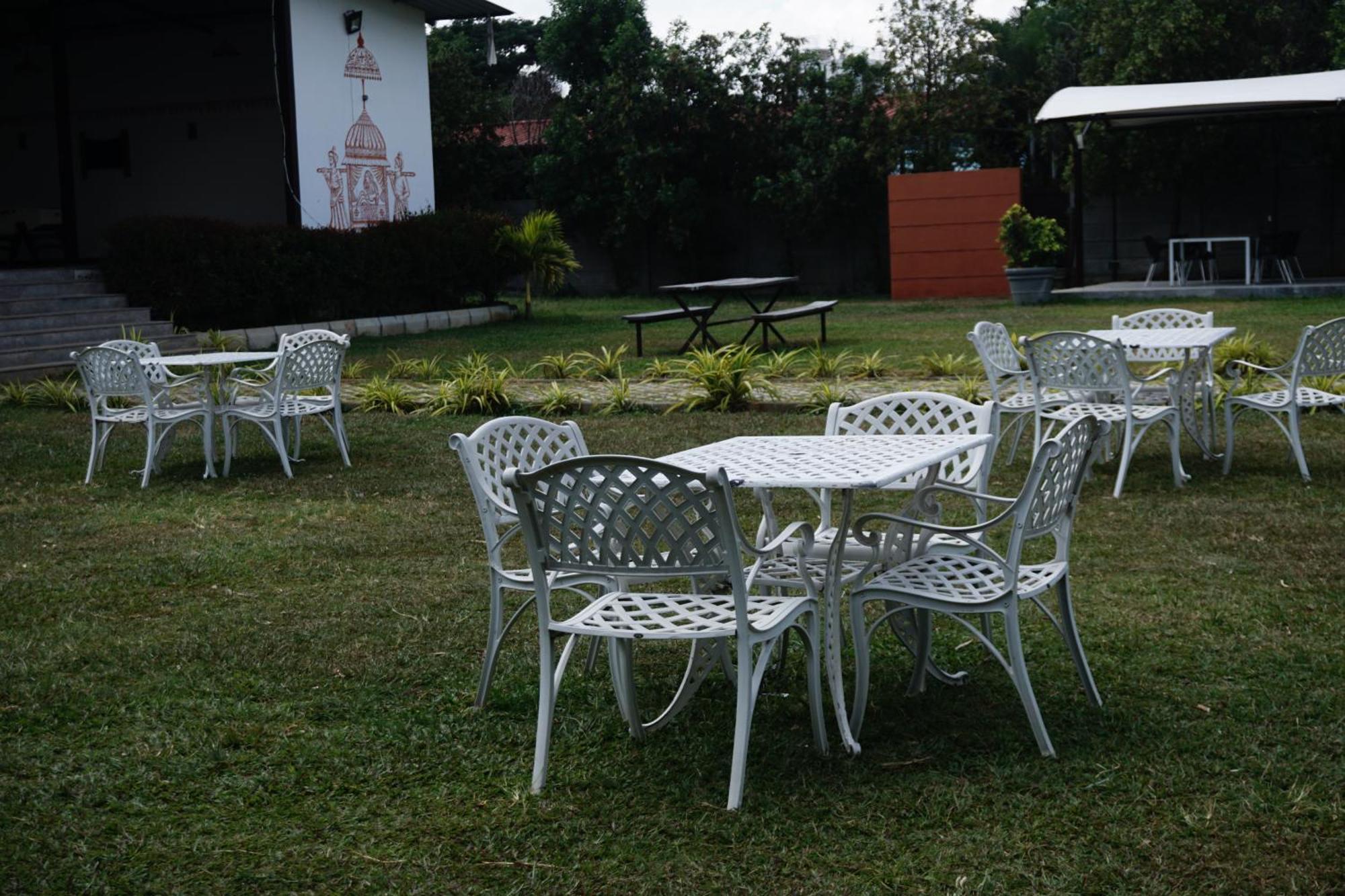Vistar Resort&Hotels Kammasandra Exterior foto