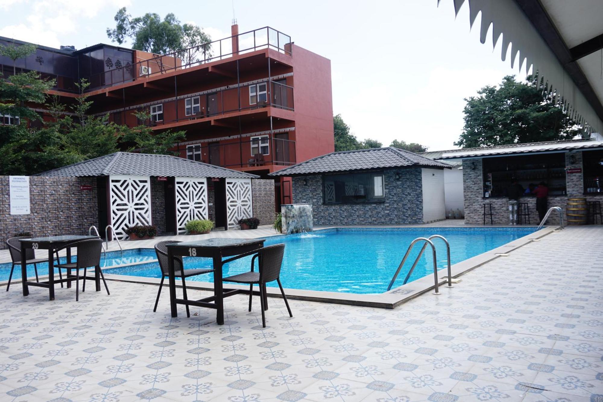 Vistar Resort&Hotels Kammasandra Exterior foto